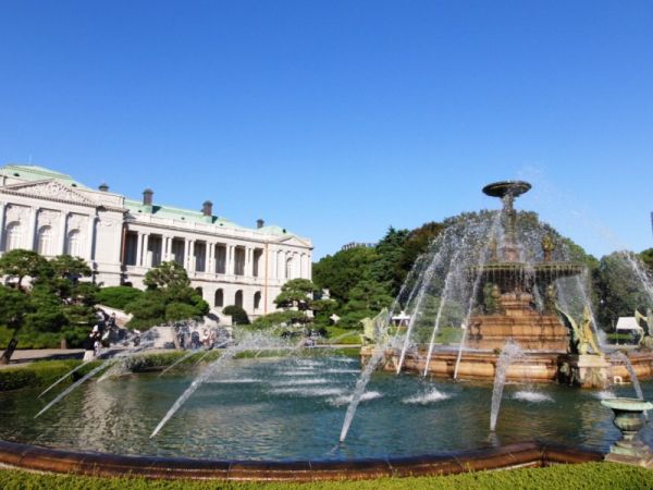 迎賓館の噴水